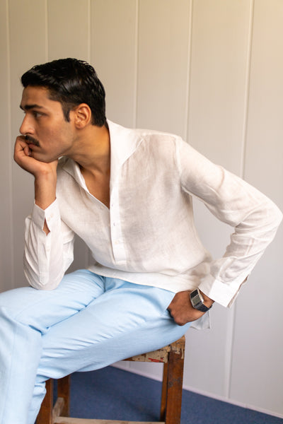 SEAMLESS COLLAR WHITE LINEN KURTA